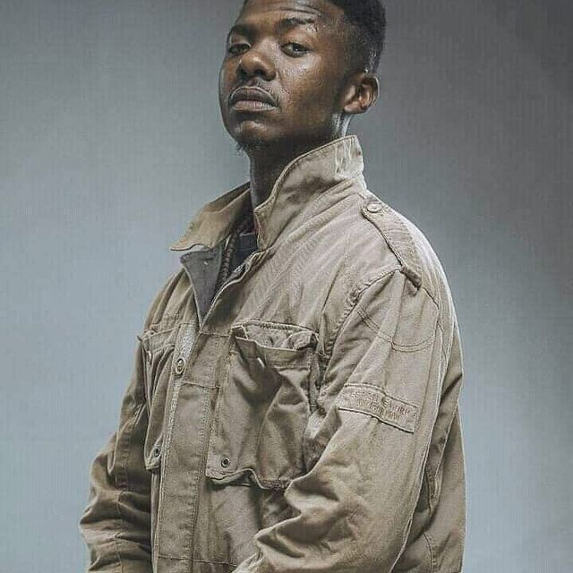 Qui est L’dry Muba?