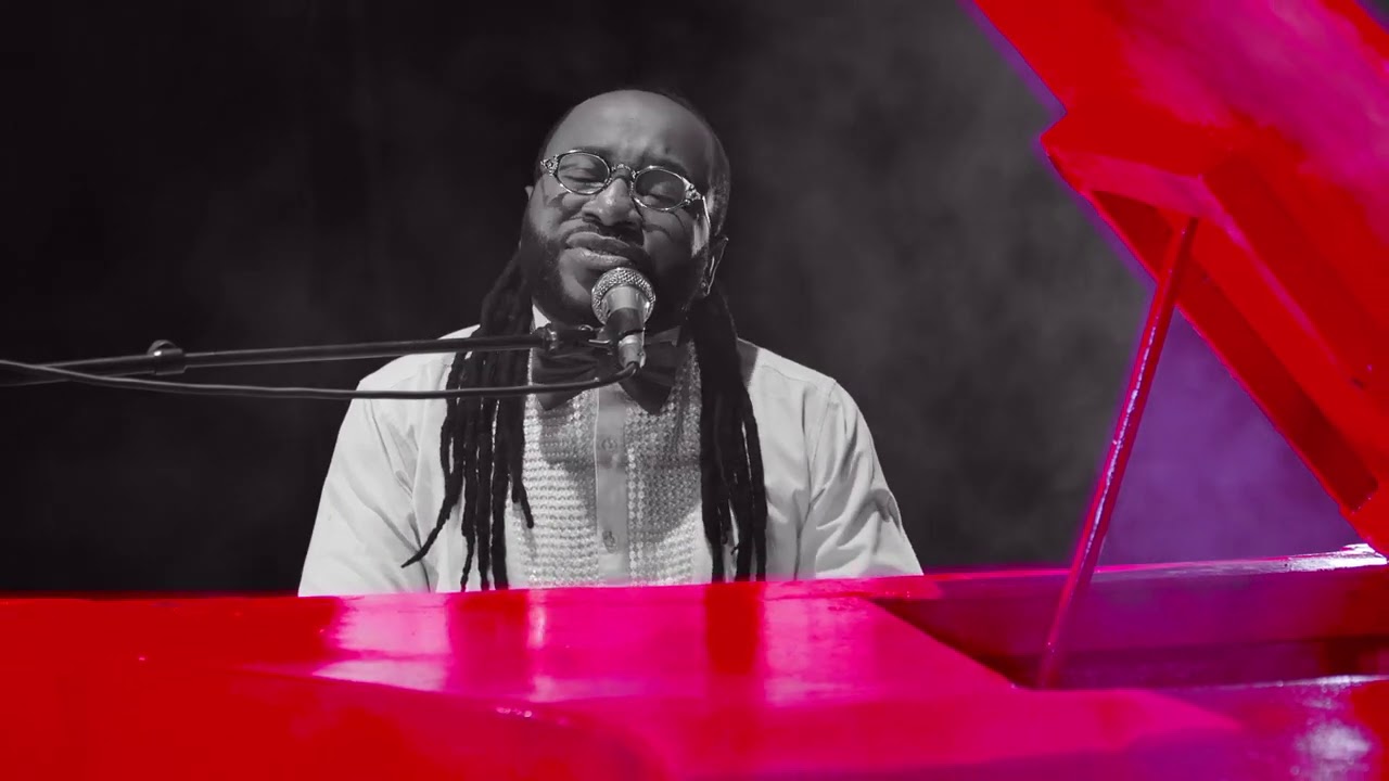 M.joe Zuka, son parcours!