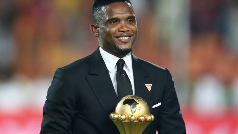 Samuel Eto’o remercie Ian Wright après que la légende d’Arsenal ait dénoncé une couverture « raciste » de la CAN