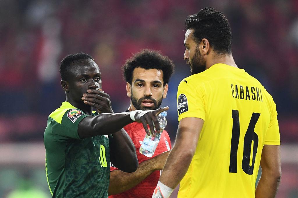 Mane célèbre, Salah en larmes alors que le Sénégal remporte la CAN