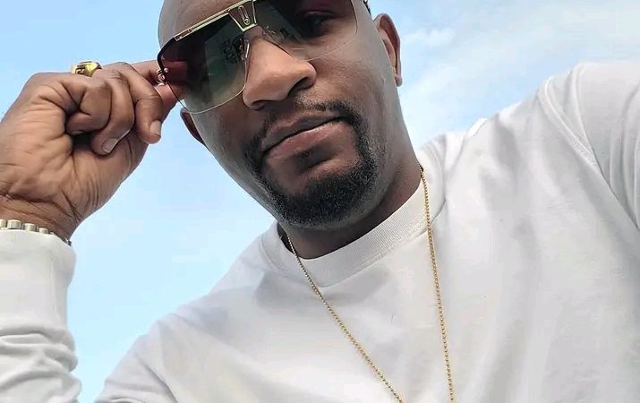 Dj Bombe H un féru de la musique qui fait bouger.