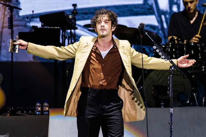 Matty Healy: Festival de Malaisie annulé après que le chanteur de 1975 attaque la loi anti-LGBT