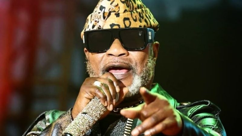 Les promoteurs de musique au Kenya se montre en désarroi face à la dette de Koffi Olomide.