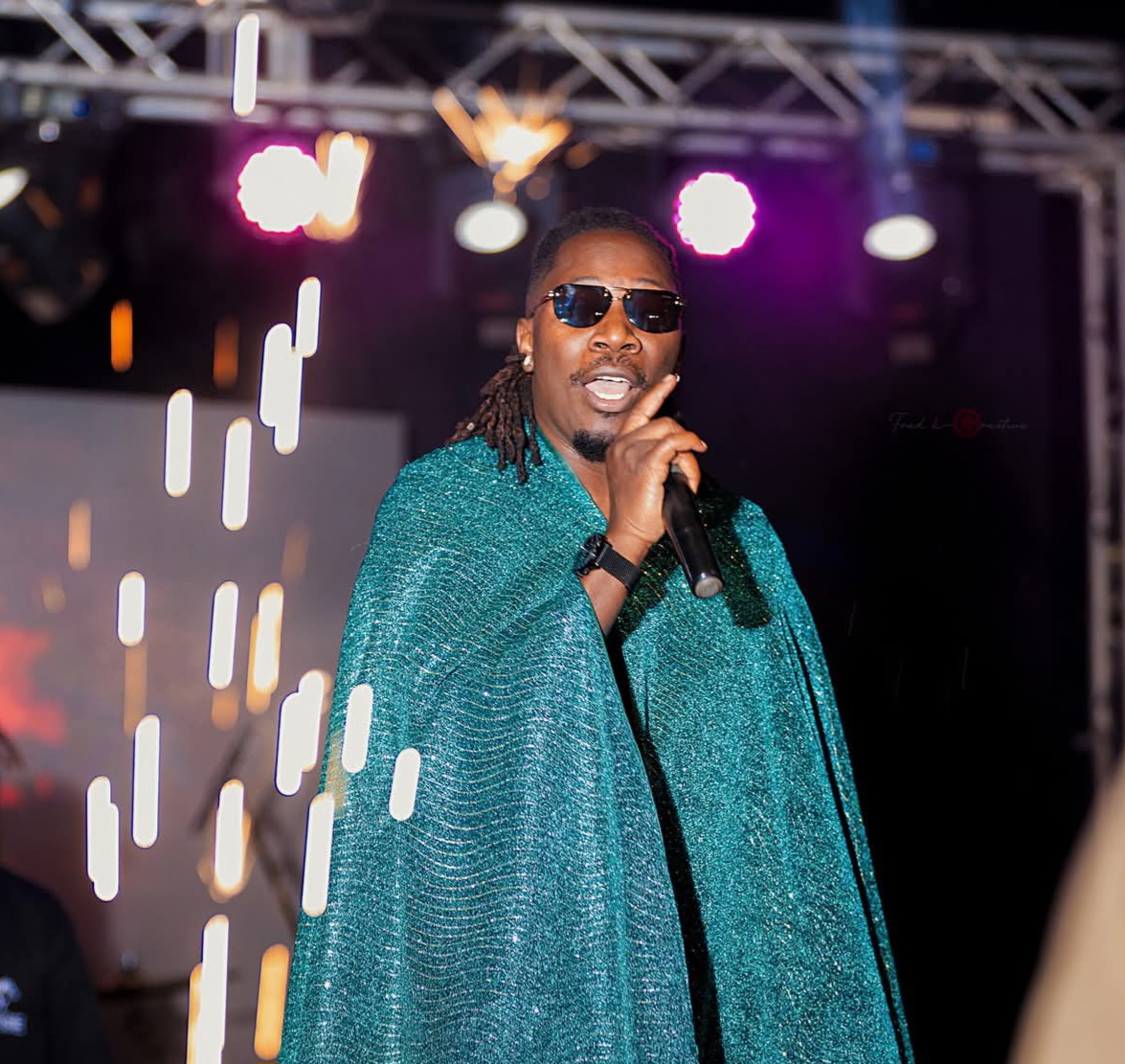 RJ Kanierra : l’artiste le plus shazamé de la RDC avec plus de 1 500 000 recherches grâce à son hit « Tia ».